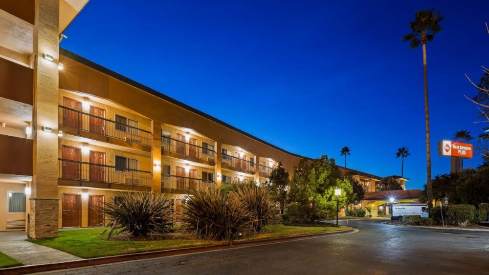 Best Western Plus Pleasanton Inn Image 16